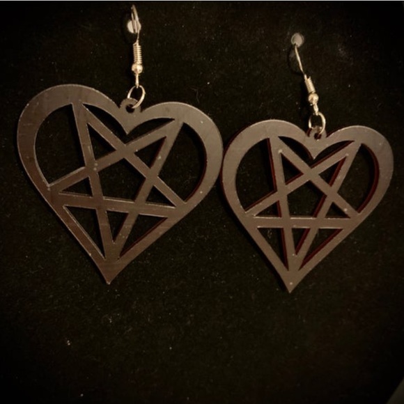 4/10$ NEW Pentagram Earrings (Teal) - Picture 4 of 8